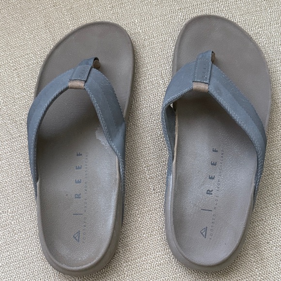 Reef Charcoal Sandals - Picture 1 of 5